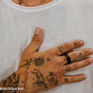 טבעת הולוגרמה שחורה בגאטים