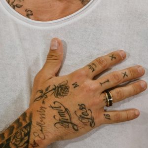 טבעת טונגסטן רוז גלגל שחור