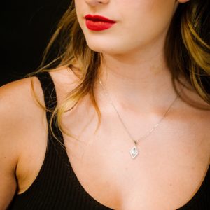 שרשרת עין מלבנית מכסף 925