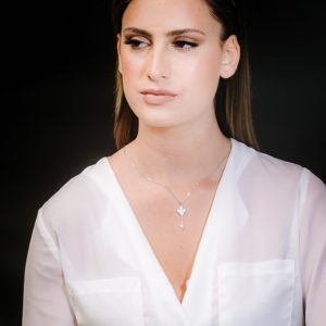 שרשרת מפתח אלגנטי מכסף משובץ בזירקונים