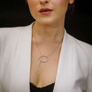 שרשרת אות P גדולה מכסף