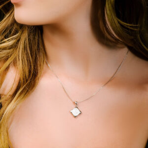 שרשרת קירבי מכסף משובצת בזירקונים