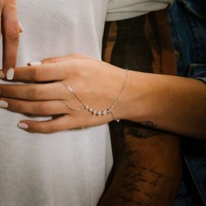 צמיד טבעת מרובה כוכבים משובץ זירקונים