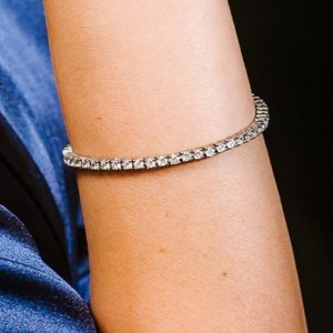 צמיד טניס משובץ זירקונים עגולים עם הארכה