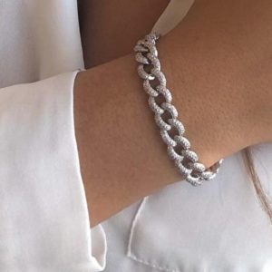 צמיד גורמט כסוף משובץ זירקונים צבע כסף לגבר