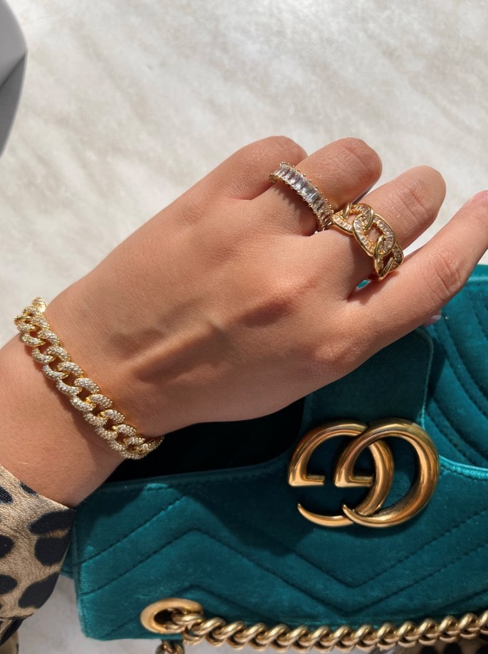 בגטים פתוחה