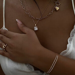 שרשרת סוליטר מרובע גדול