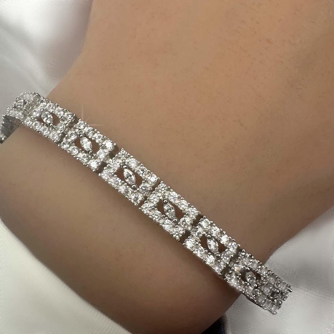 צמיד חוליות מרובעות שיבוץ אמצעי אבולי - צמיד כסף - צמידי טניס - צמיד טניס