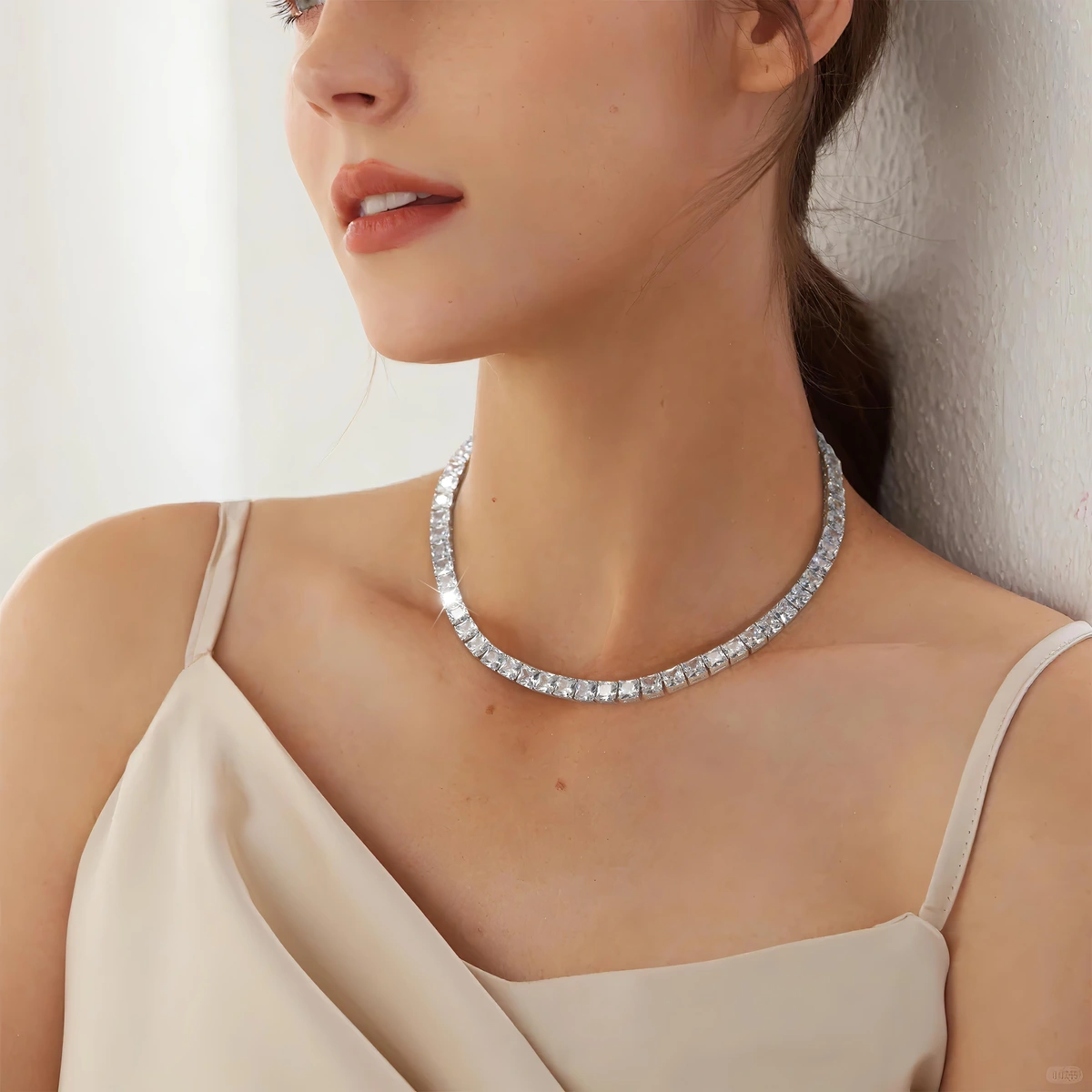 שרשרת טניס מכסף מרובעת - רואיל