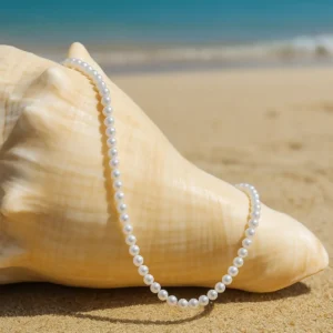 שרשרת חרוזי צדפים עדינה