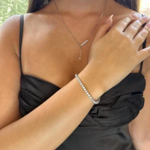 שרשרת עניבה V באלאנס משובצת זירקונים